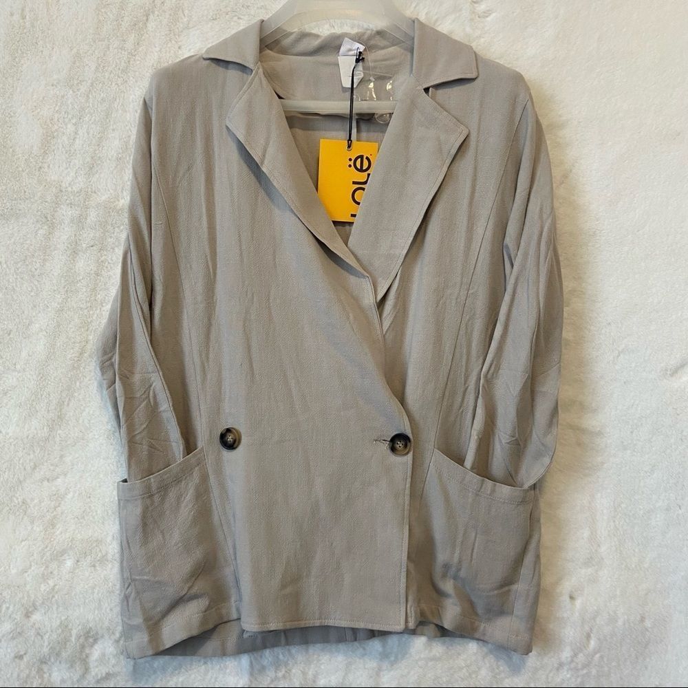 Lolë the Pearse Linen Jacket - Picture 5 of 8